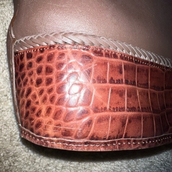 Sierra Valley woven leather straw crossbody purse - Picture 5 of 10